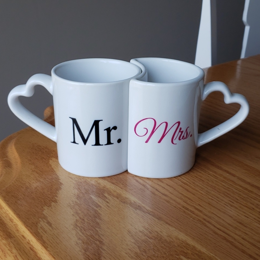 Mr and Mrs Cuddle Mugs